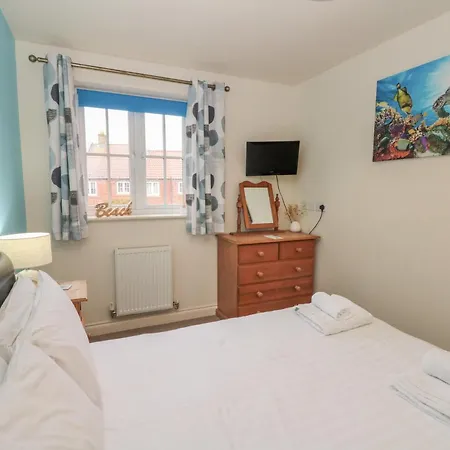Coastal Retreat, The Bay Holiday home